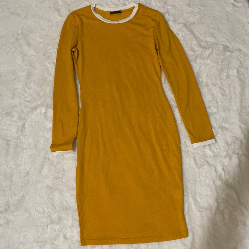 Gold dress